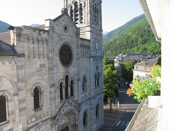 Luchon27.jpg (90916 Byte)