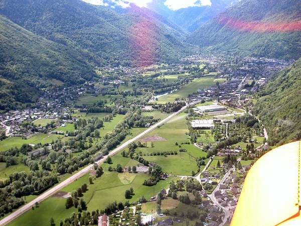 Luchon32.jpg (122680 Byte)